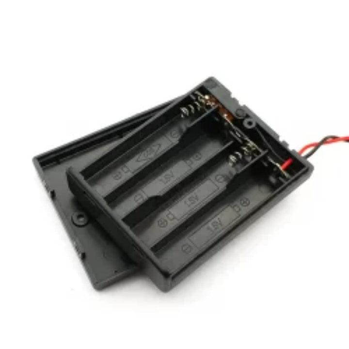 4 x 1.5V AAA battery holder with cover and On/Off Switch (3 pcs).