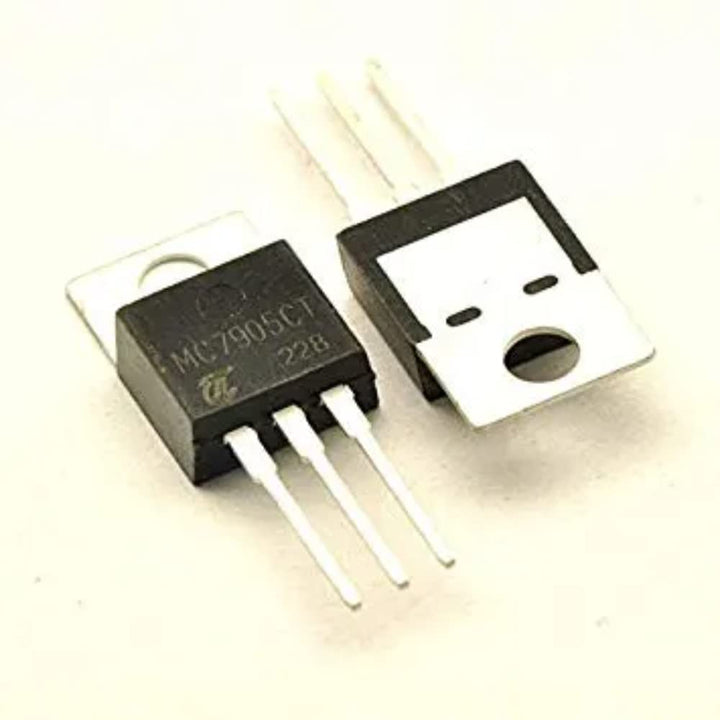 7905 IC MC 7905CT (10 pcs).